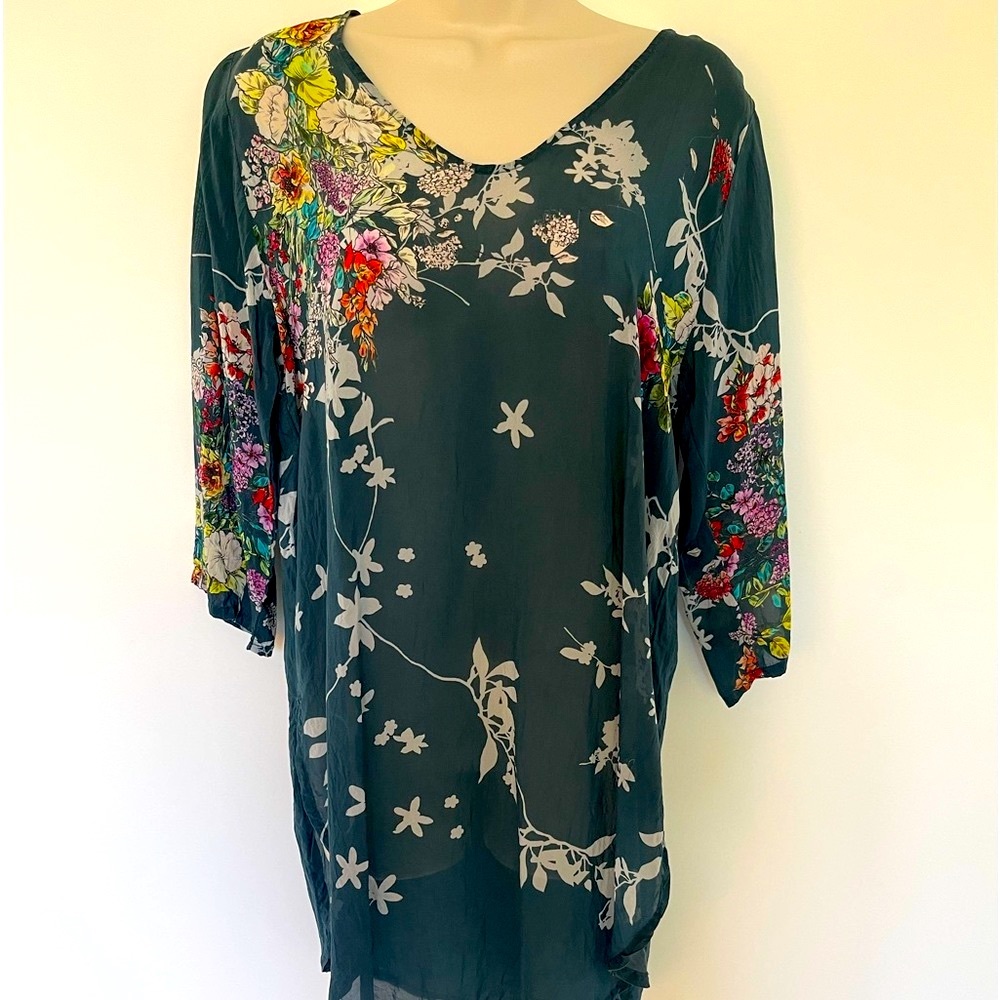 Johnny Was Beautiful dark green with multicolored flowers tunic size S